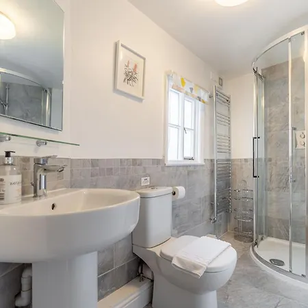 Roger Ground House * Hawkshead