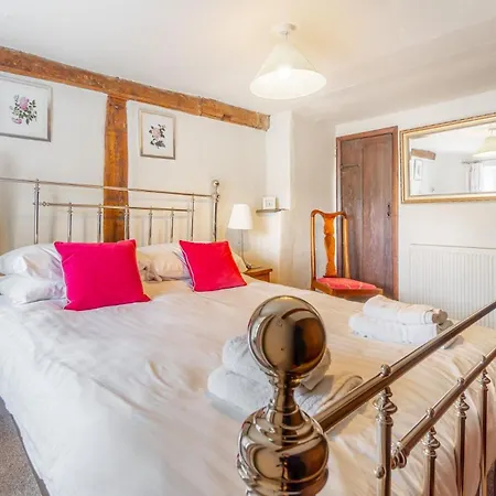 Hébergement de vacances 5 Bed In Hawkshead Oc-Lr134 *