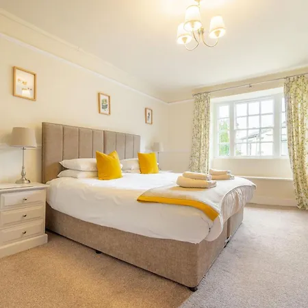 5 Bed In Hawkshead Oc-Lr134 *