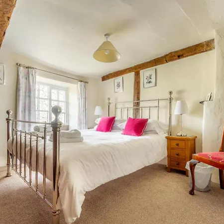 5 Bed In Hawkshead Oc-Lr134 * Hawkshead