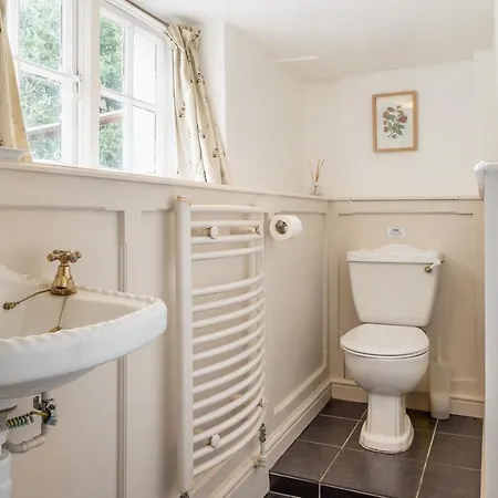 5 Bed In Hawkshead Oc-Lr134 *